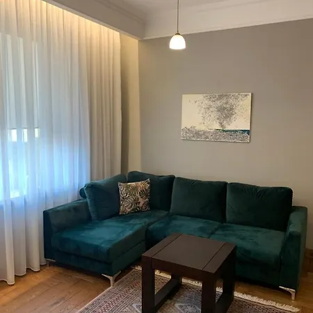 Cathedral Apartment